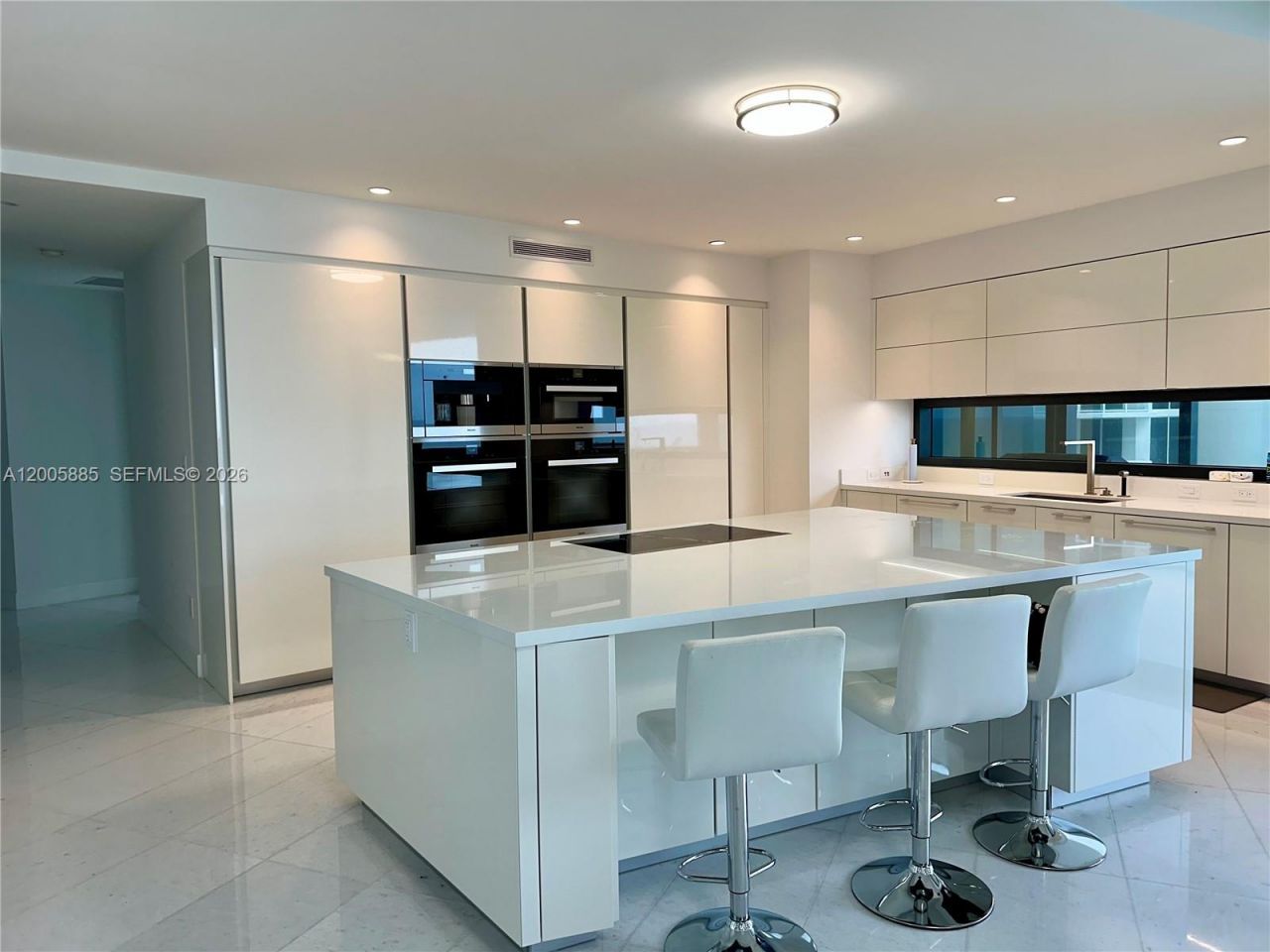 18555 Collins Ave, Unit 1705, Sunny Isles Beach, FL 33160 Photo