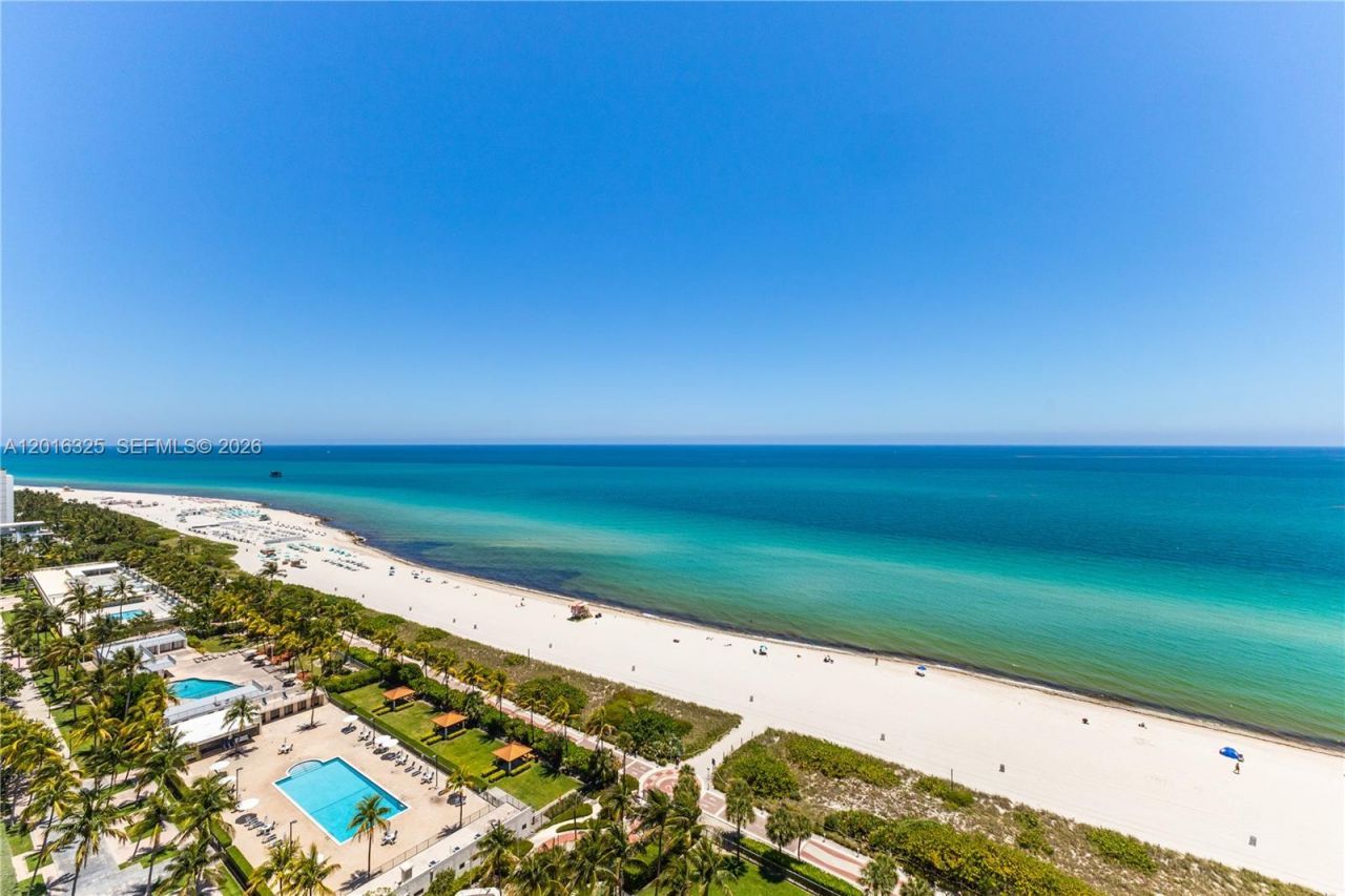 2555 Collins Ave , Unit 2205, Miami Beach, FL 33140 Photo