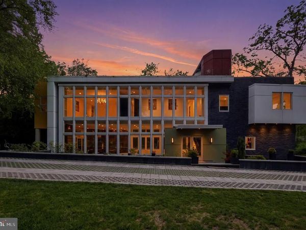 6304 OLD DOMINION DRIVE, MCLEAN, VA 22101