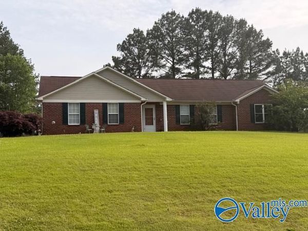 104 Zelkova Court, Harvest, AL 35749