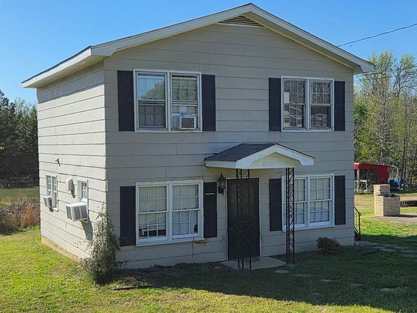 8921 Frankfort Road, Tuscumbia, AL 35674