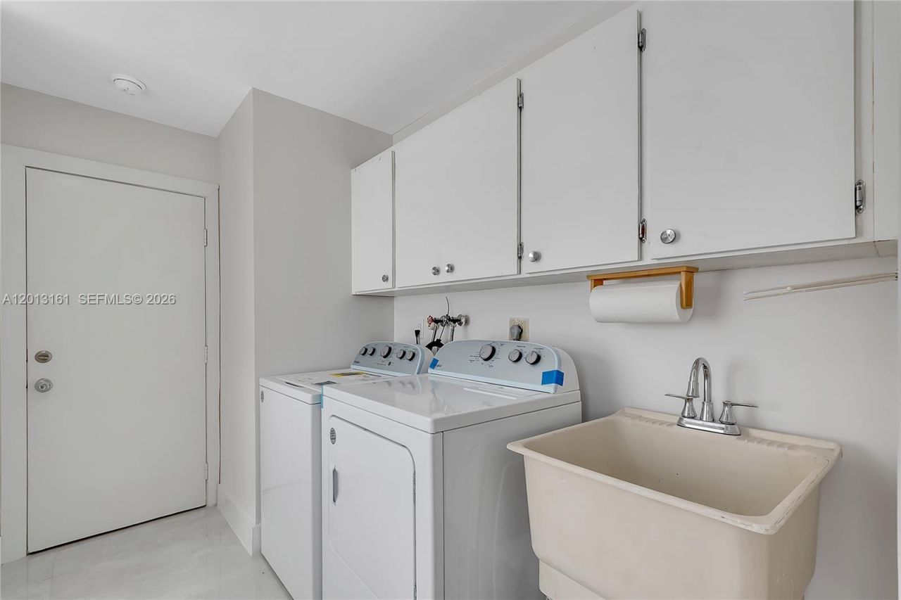 3374 NW 28th Ter , Boca Raton, FL 33434 Photo