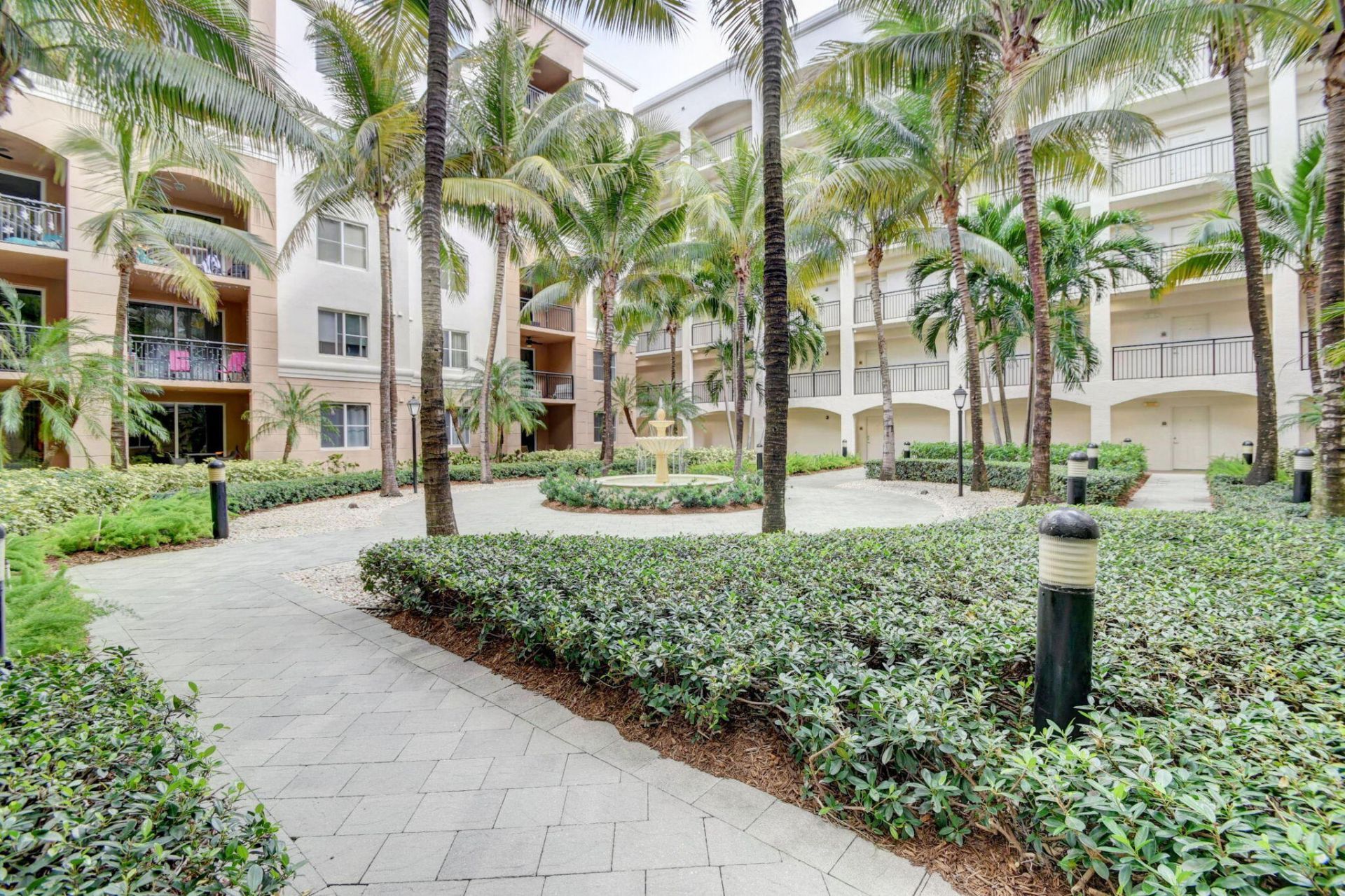 1660 Renaissance Commons Boulevard, Unit 2517, Boynton Beach, FL 33426 Photo