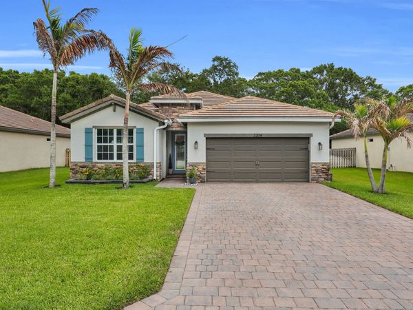 2204 SW Strawberry Terrace, Palm City, FL 34990