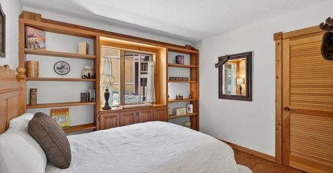 13101 Hansel Avenue, Truckee, CA 96161 Photo