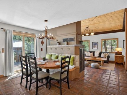 13101 Hansel Avenue, Truckee, CA 96161 Photo