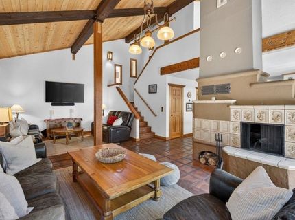 13101 Hansel Avenue, Truckee, CA 96161 Photo