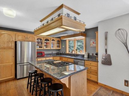 13101 Hansel Avenue, Truckee, CA 96161 Photo