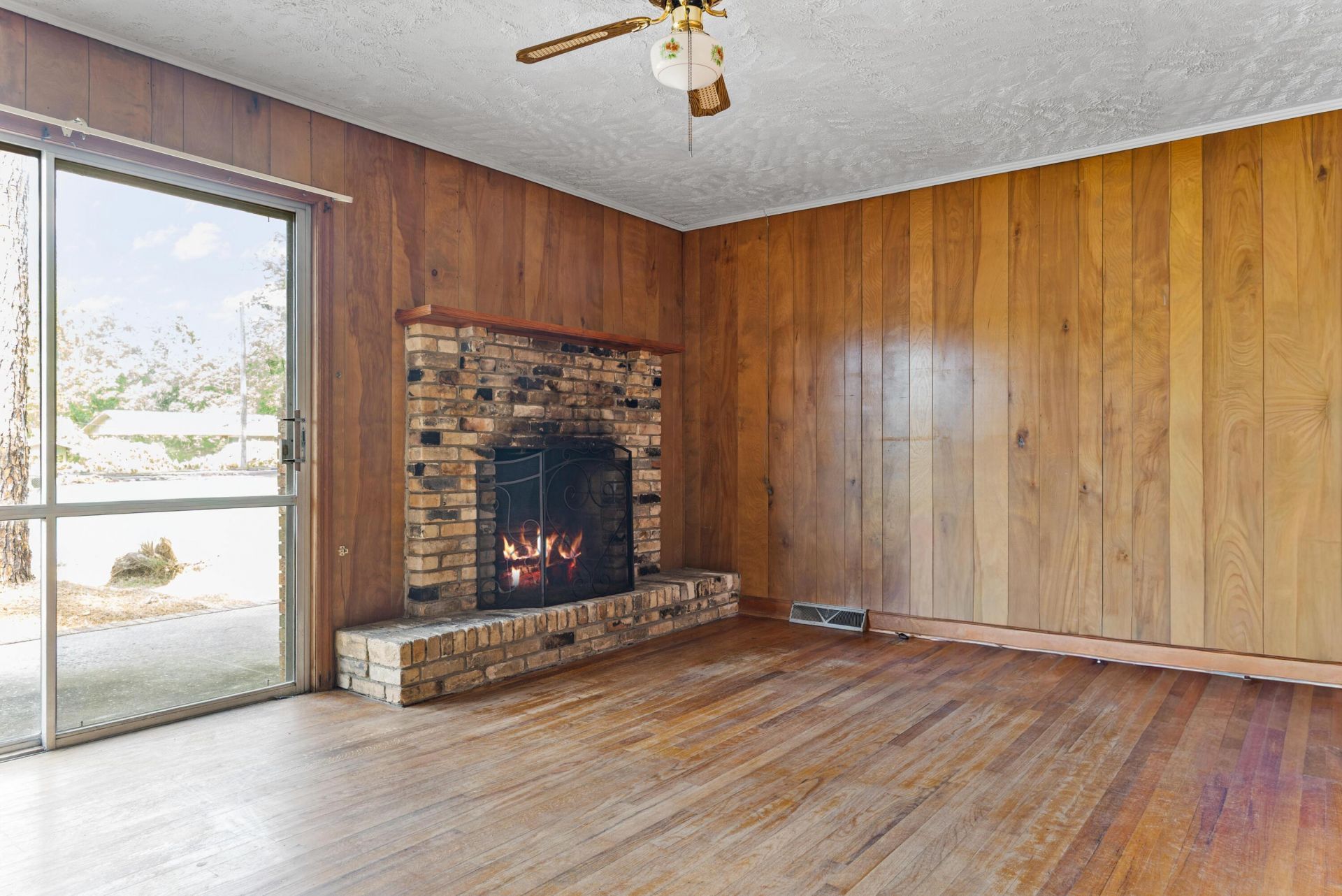 1221 Glenrobinson Lane Photo 13