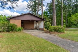 1221 Glenrobinson Lane photo 4