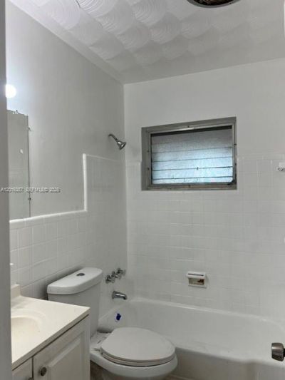 2201 N 57th Ave, Hollywood, FL 33021 Photo