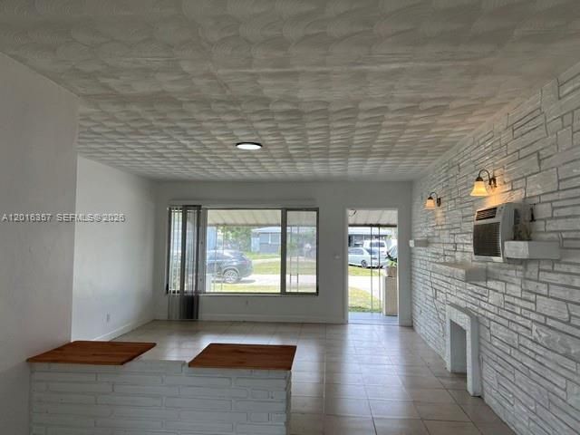 2201 N 57th Ave, Hollywood, FL 33021 Photo