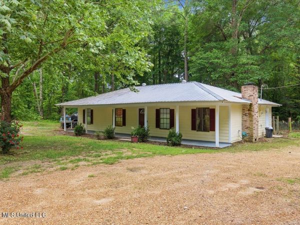 795 Old Pearl Road, Harrisville, MS 39082