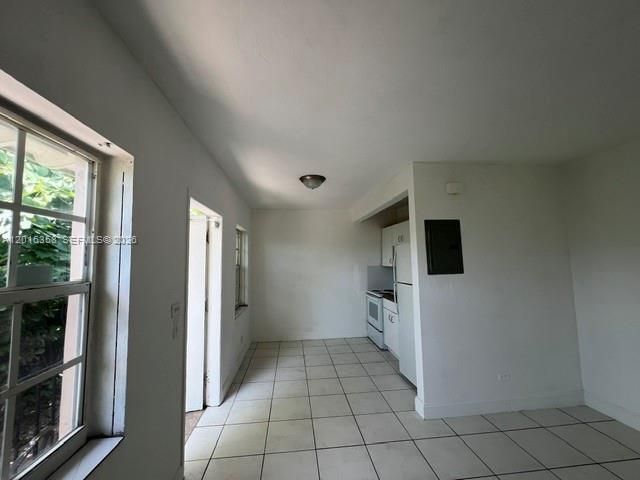441 SW 10th St, Unit 4, Miami, FL 33130 Photo
