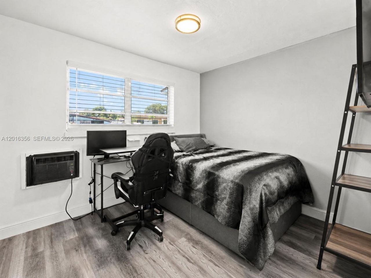 1031 NW 202nd St , Miami Gardens, FL 33169 Photo