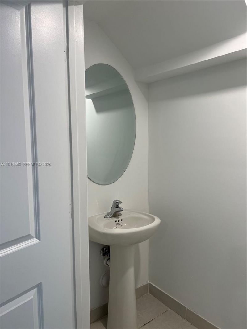 1211 SE 27th Ter , Homestead, FL 33035 Photo