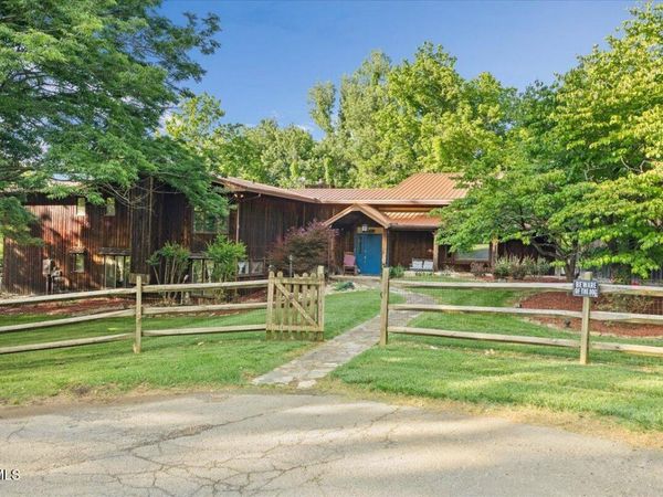 305 Pleasley Road, Kingsport, TN 37660