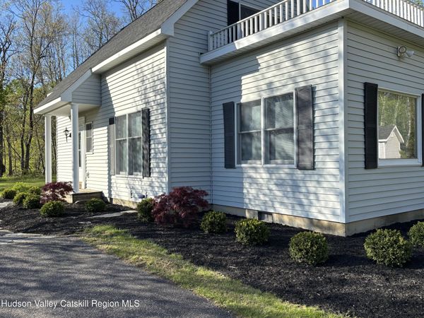 416 Whippoorwill Road, Hillsdale, NY 12529