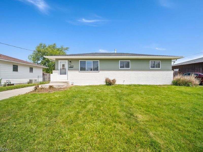 322 Windsor Drive , Elyria, OH 44035 Photo 1