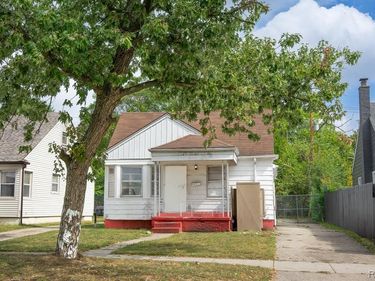 20084 STAHELIN Avenue, Detroit, MI 48219