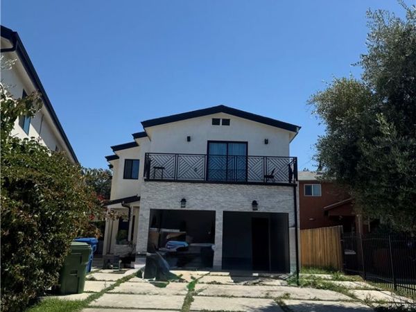 1122 E 94th Street, Los Angeles, CA 90002