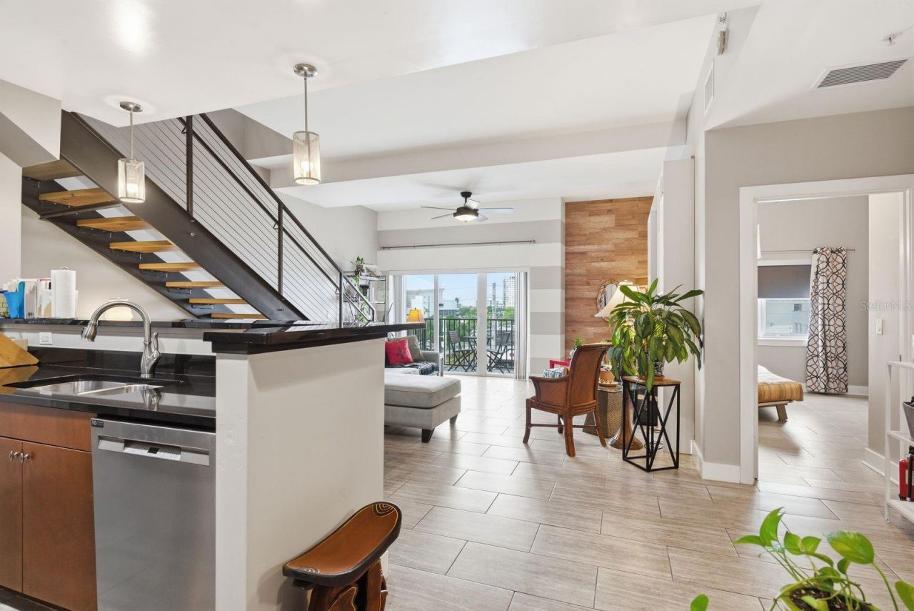 1010 Central Avenue, Unit 436, Saint Petersburg, FL 33705 Photo