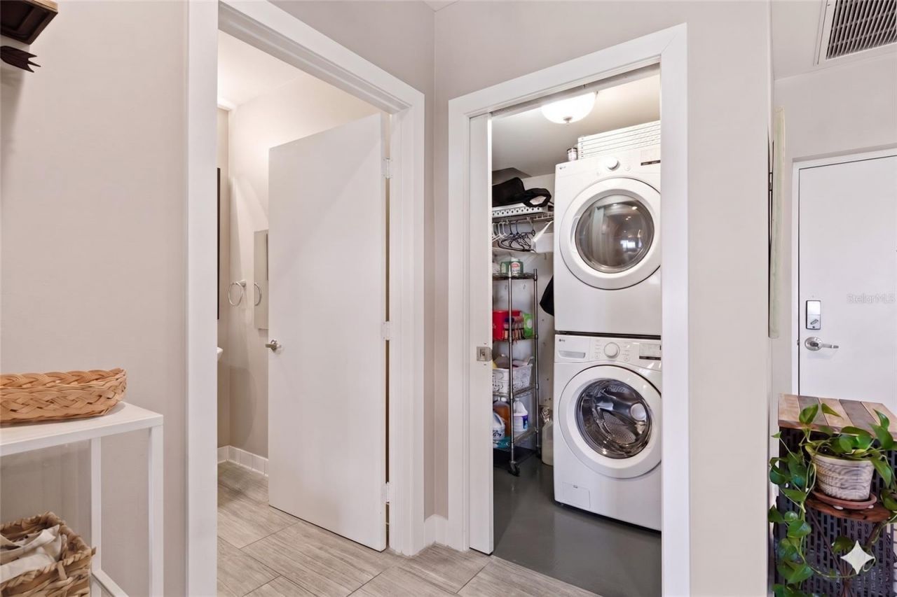 1010 Central Avenue, Unit 436, Saint Petersburg, FL 33705 Photo