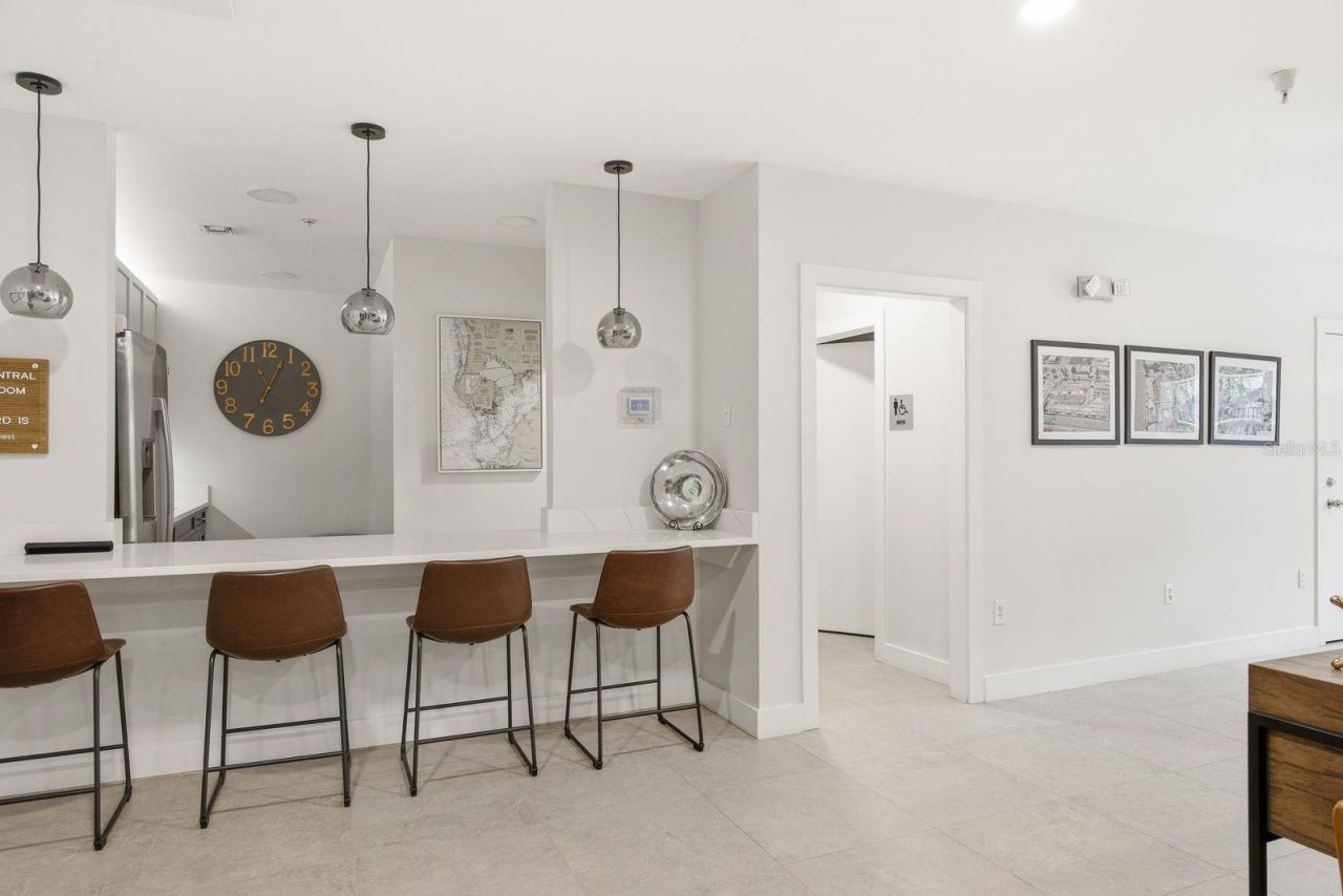 1010 Central Avenue, Unit 436, Saint Petersburg, FL 33705 Photo