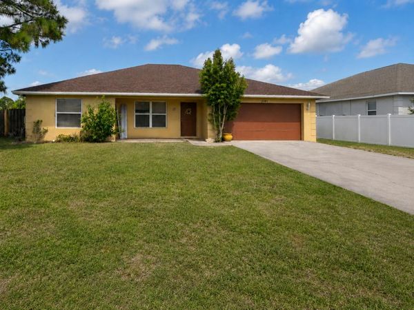3101 SW Fambrough Street, Port St. Lucie, FL 34953