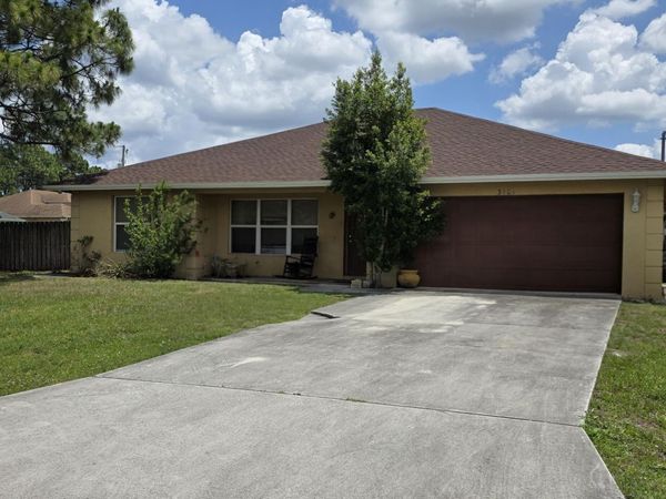 3101 SW Fambrough Street, Port St. Lucie, FL 34953