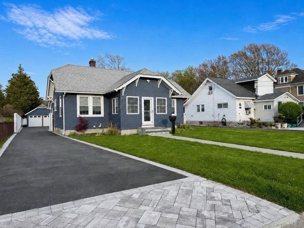 155 Jayne Avenue , Patchogue, NY 11772