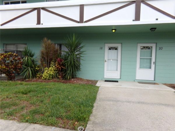 2042 AUSTRALIA WAY W, Unit 18, CLEARWATER, FL 33763