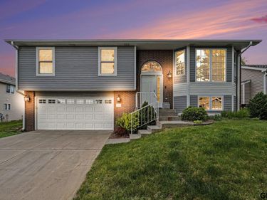 7433 Collister Road, Lincoln, NE 68516