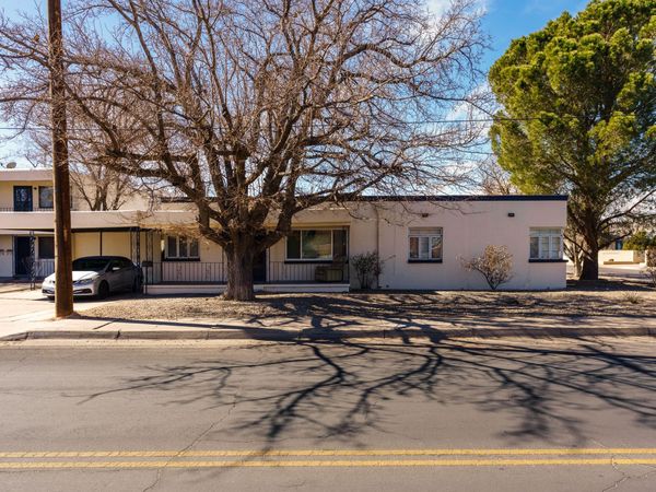 1003 Carlisle Boulevard SE, Albuquerque, NM 87106