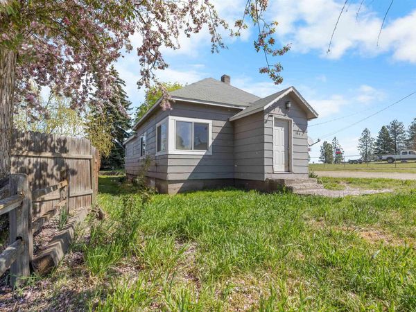 306 Foster Ave, CottonWood, ID 83522