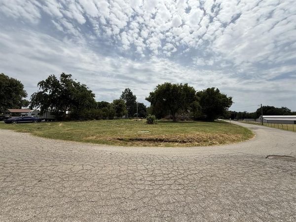 229 W Main Street, Davenport, OK 74026