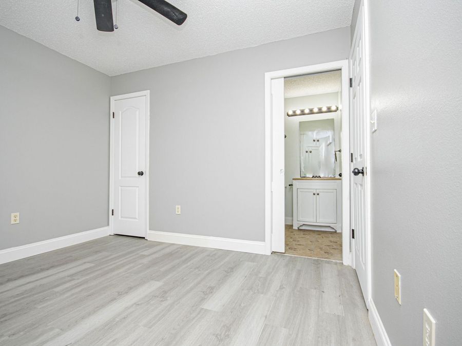 Property Image 80