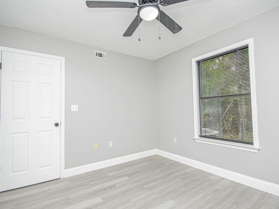 Property Image 82