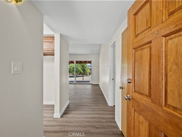 18644 Liggett Street, Northridge, CA 91324