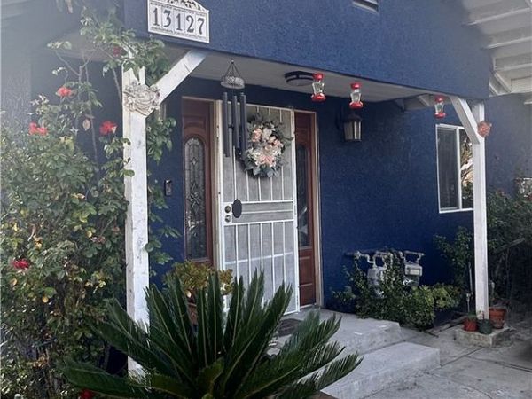 13127 S Penrose, Compton, CA 90222