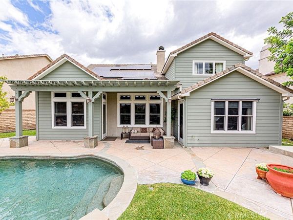 26915 Alder Court, Valencia, CA 91381