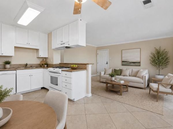 101 S Spruce Street, Unit 231, Escondido, CA 92025
