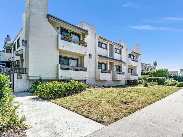 19620 Sherman Way, Unit 1, Reseda, CA 91335
