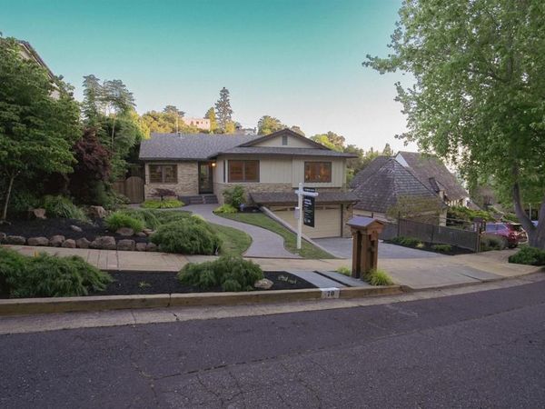 70 St James Pl, Piedmont, CA 94611