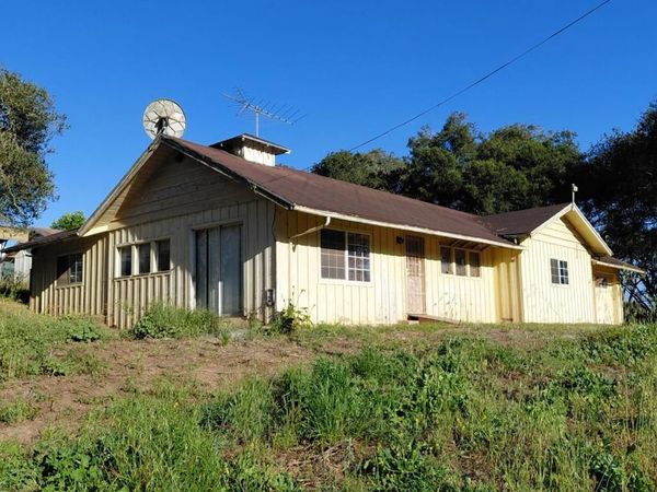 1443 Elkhorn Road, Royal Oaks, CA 95076