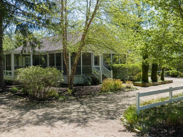 16127 Meadow Drive, Union Pier, MI 49129
