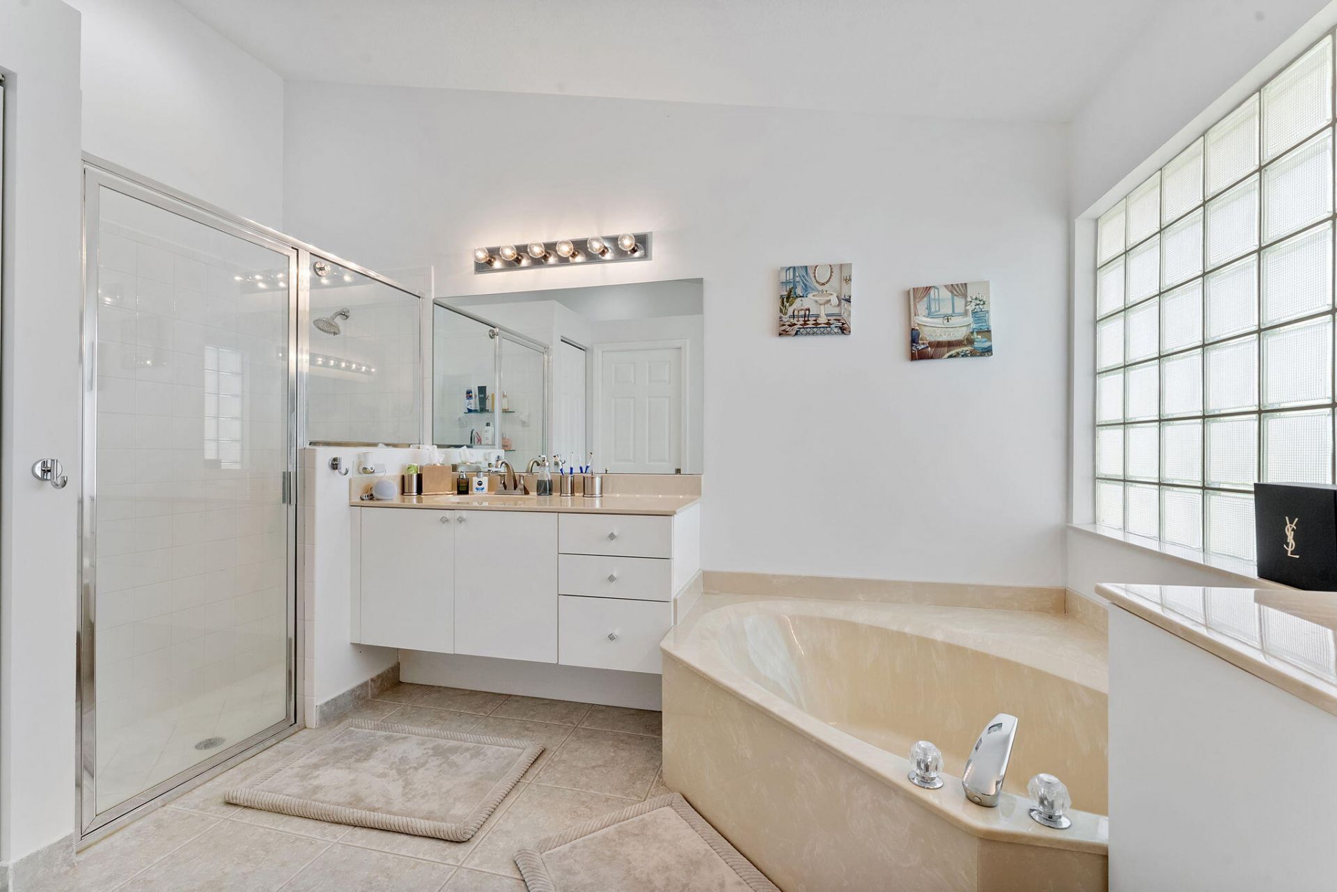 6887 Viale Elizabeth, Delray Beach, FL 33446 Photo