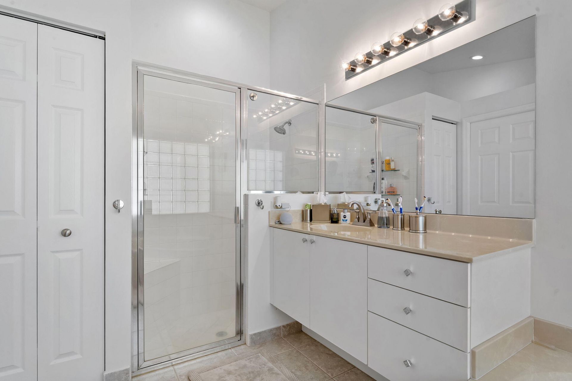 6887 Viale Elizabeth, Delray Beach, FL 33446 Photo