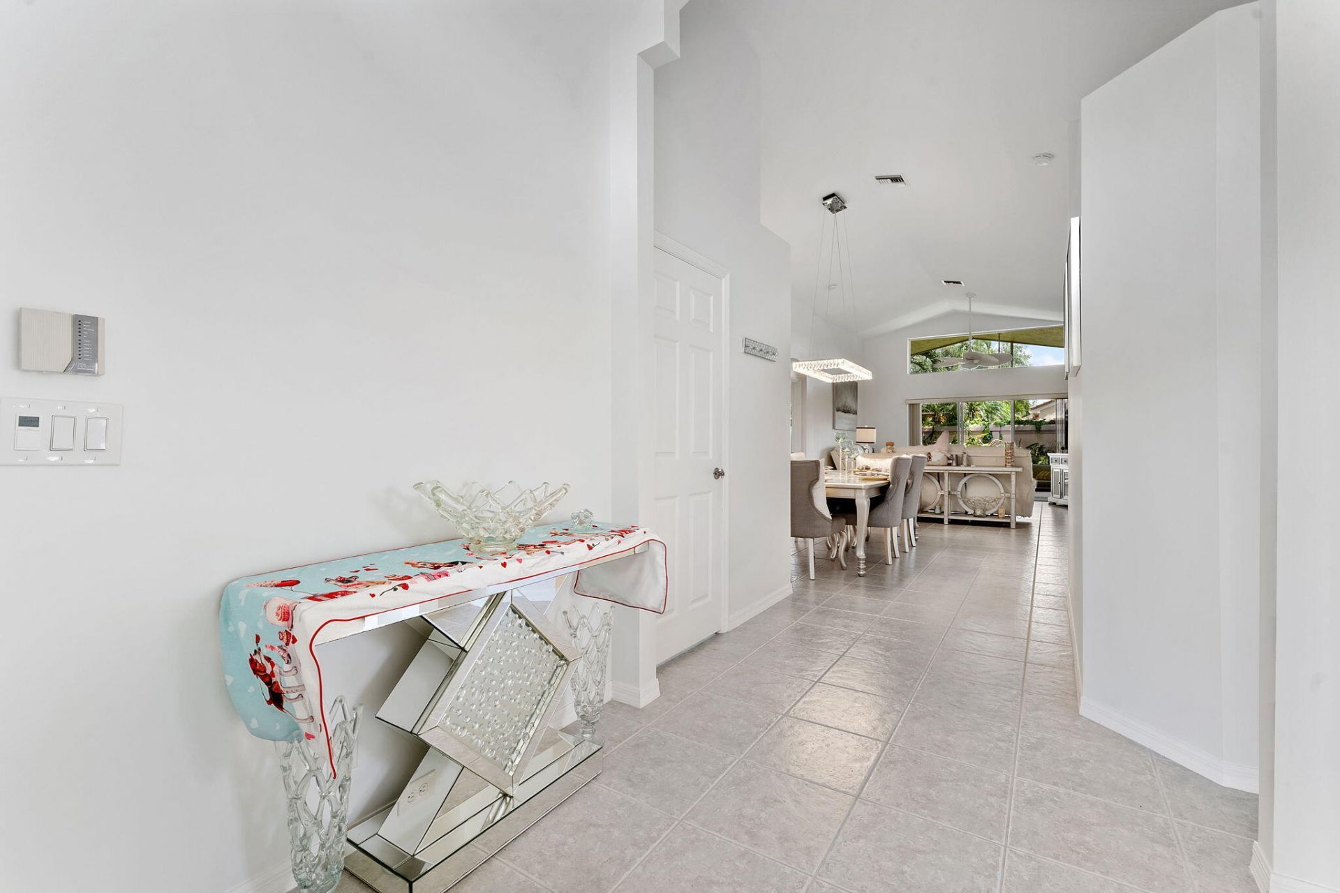 6887 Viale Elizabeth, Delray Beach, FL 33446 Photo