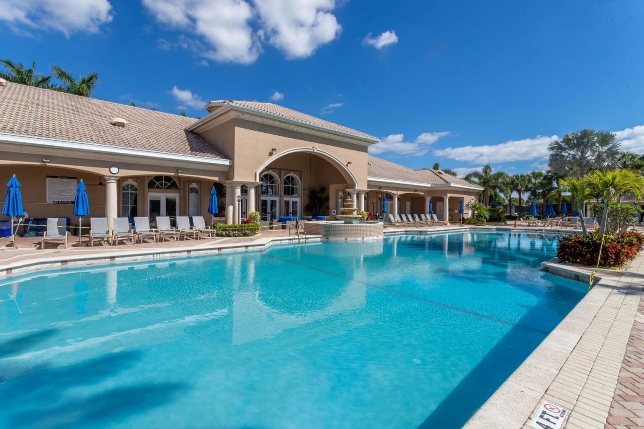 6887 Viale Elizabeth, Delray Beach, FL 33446 Photo